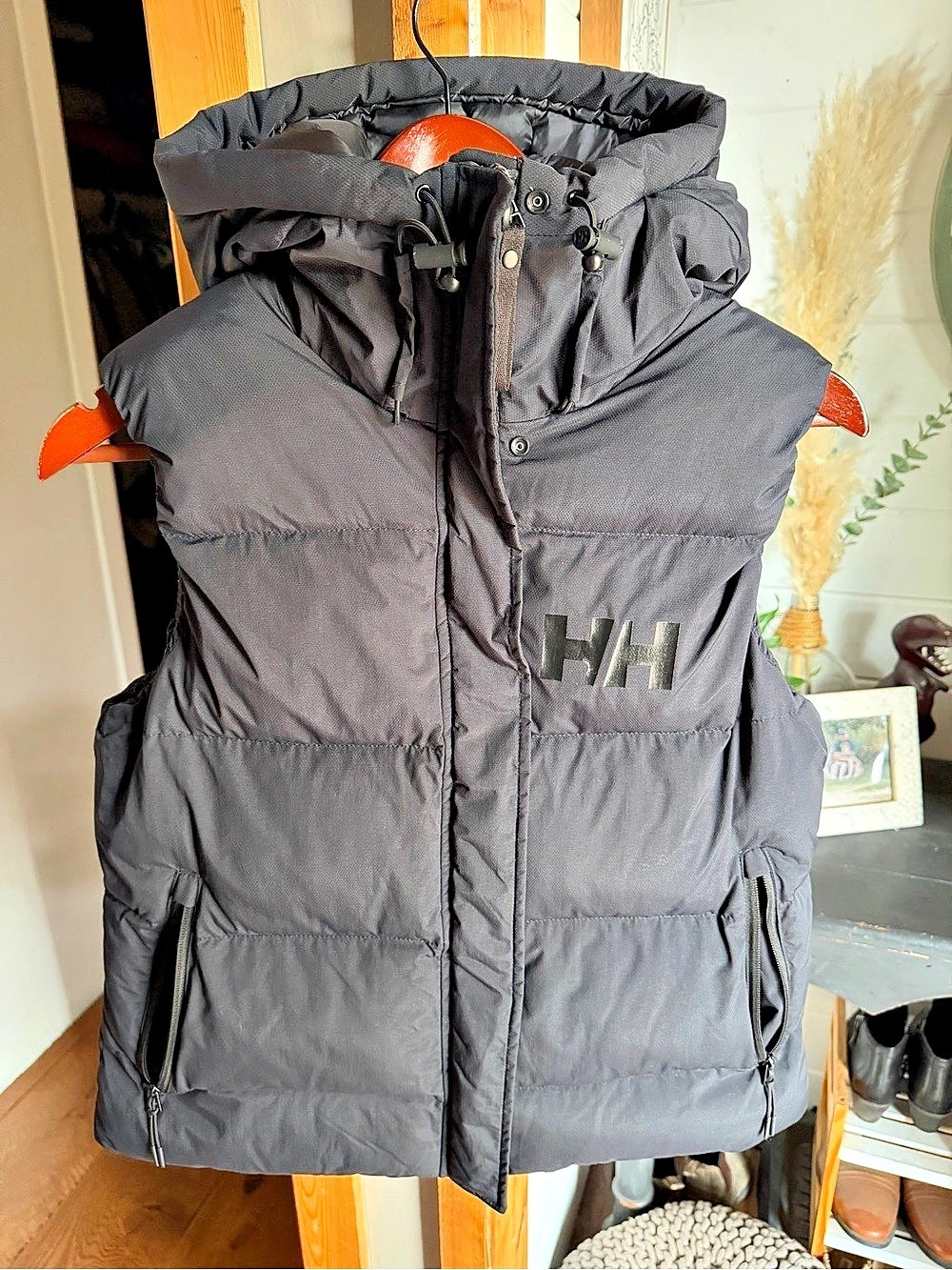 Helly Hansen Ladies Active Puffy Vest Black Puffer Vest Medium